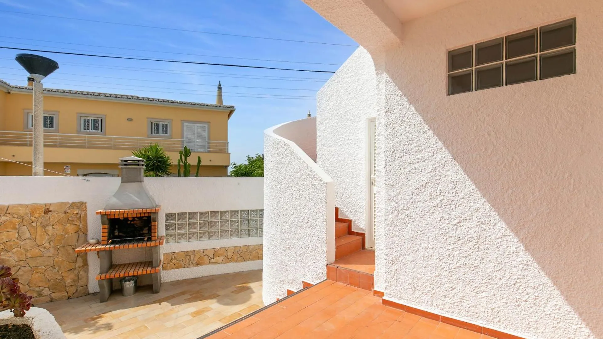 Vila Dos Gunn, Praia Da Luz 0*,  Portugal