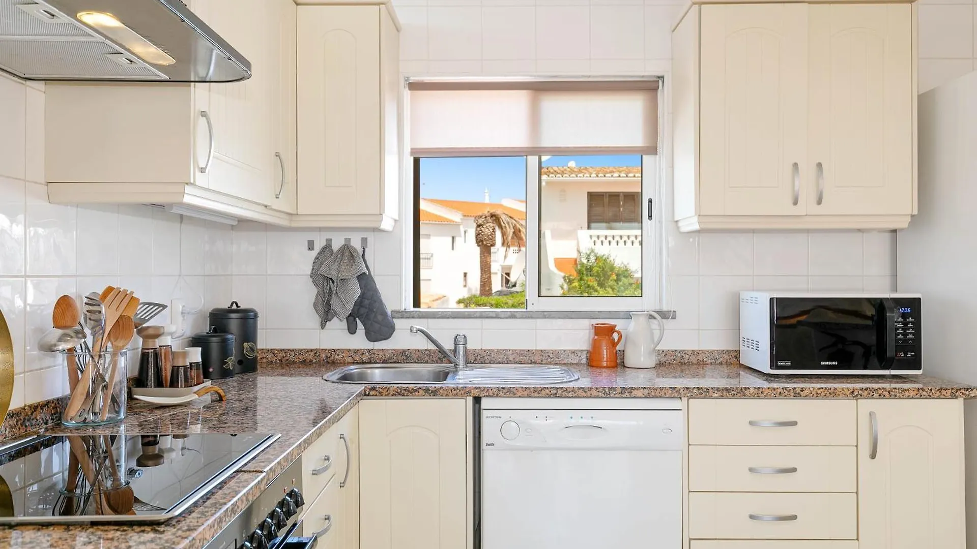 Holiday home Vila Dos Gunn, Praia Da Luz Portugal